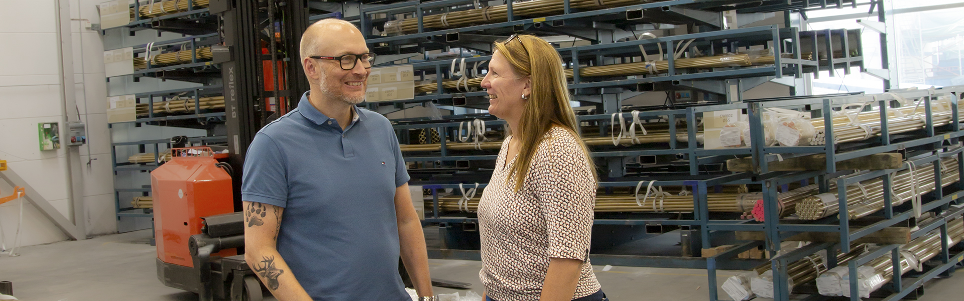 Stefan and Peggy in the ESBE factory_1920x600px.jpg